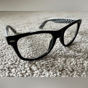 Fashion glasses - practically brand new. Unisex